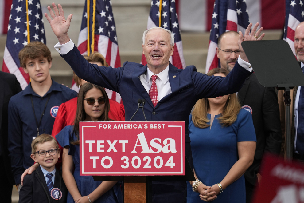 Asa Hutchinson formally launches 2024 campaign in Arkansas News